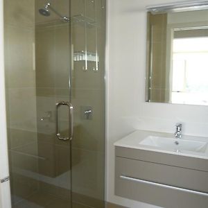 King or Twin Room Lake View