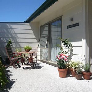 Queen Room Patio